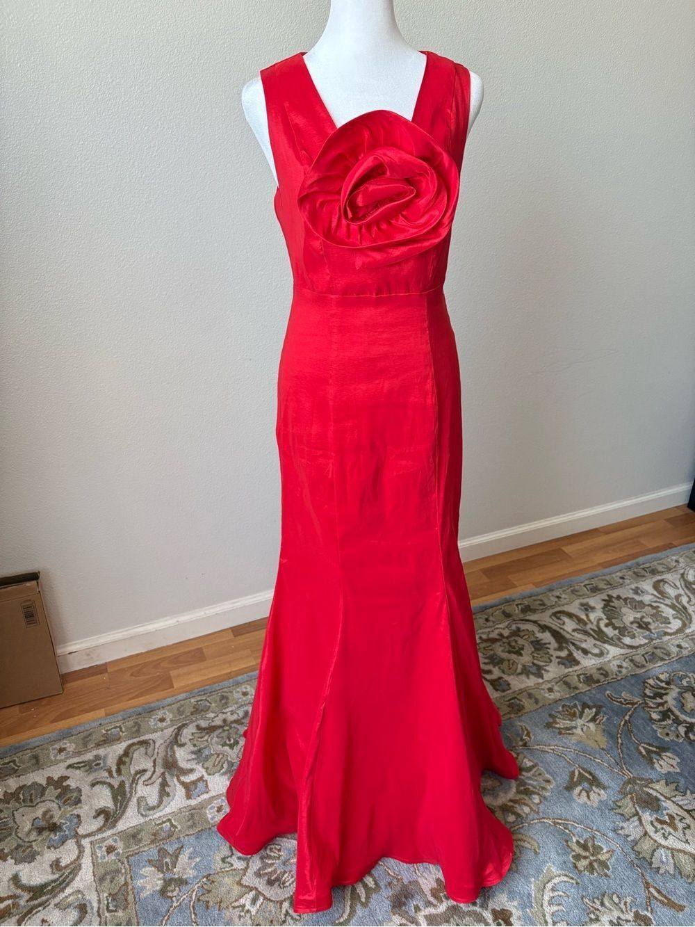 New York & Company Red Sleeveless Maxi Gown Dress S NWOT